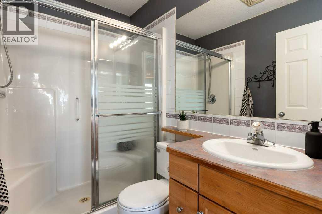 28 Everstone Way Sw, Calgary, Alberta  T2Y 4E4 - Photo 23 - A2284656