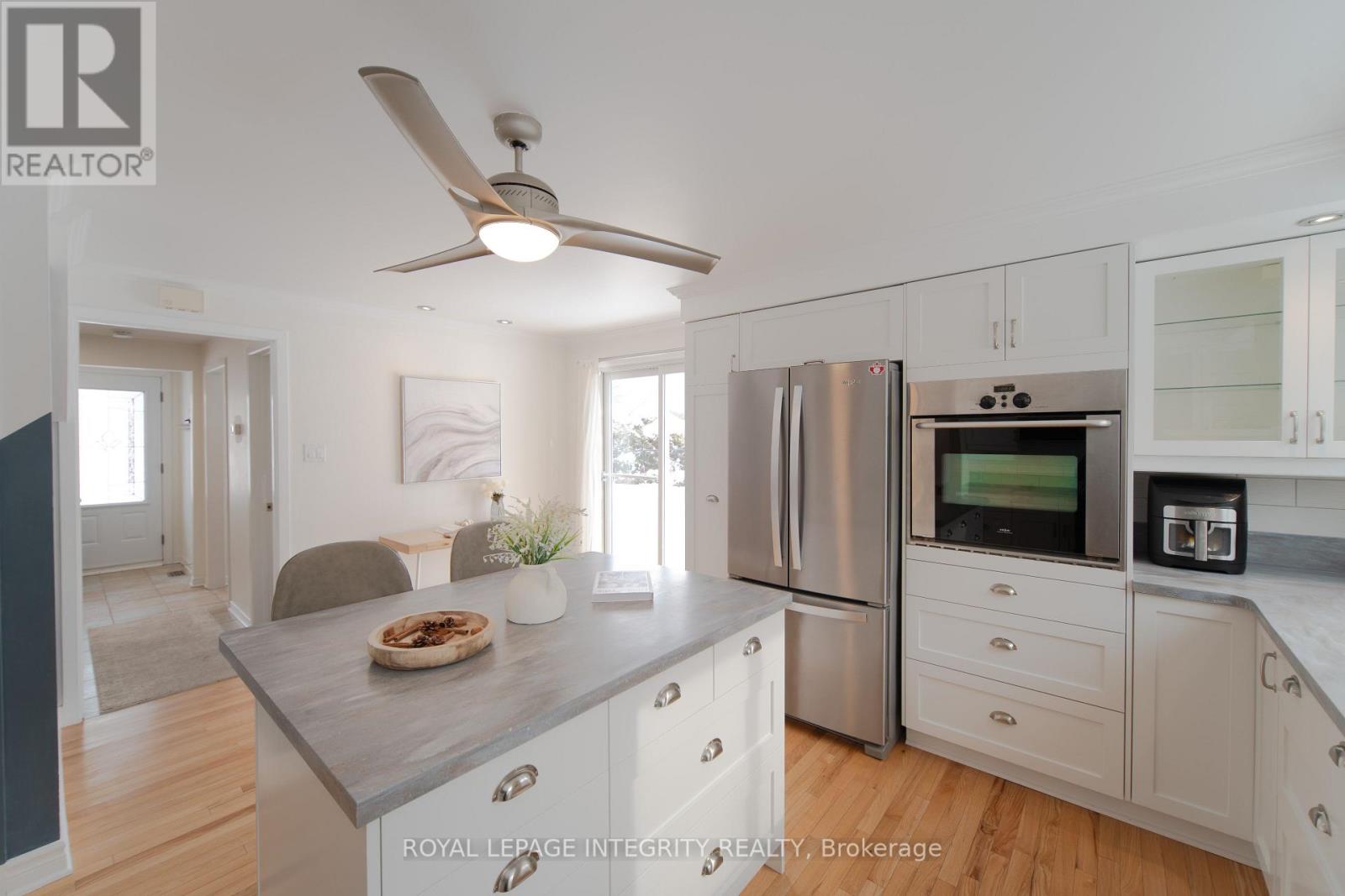 652 La Verendrye Drive, Ottawa, Ontario  K1J 7X4 - Photo 13 - X12785824