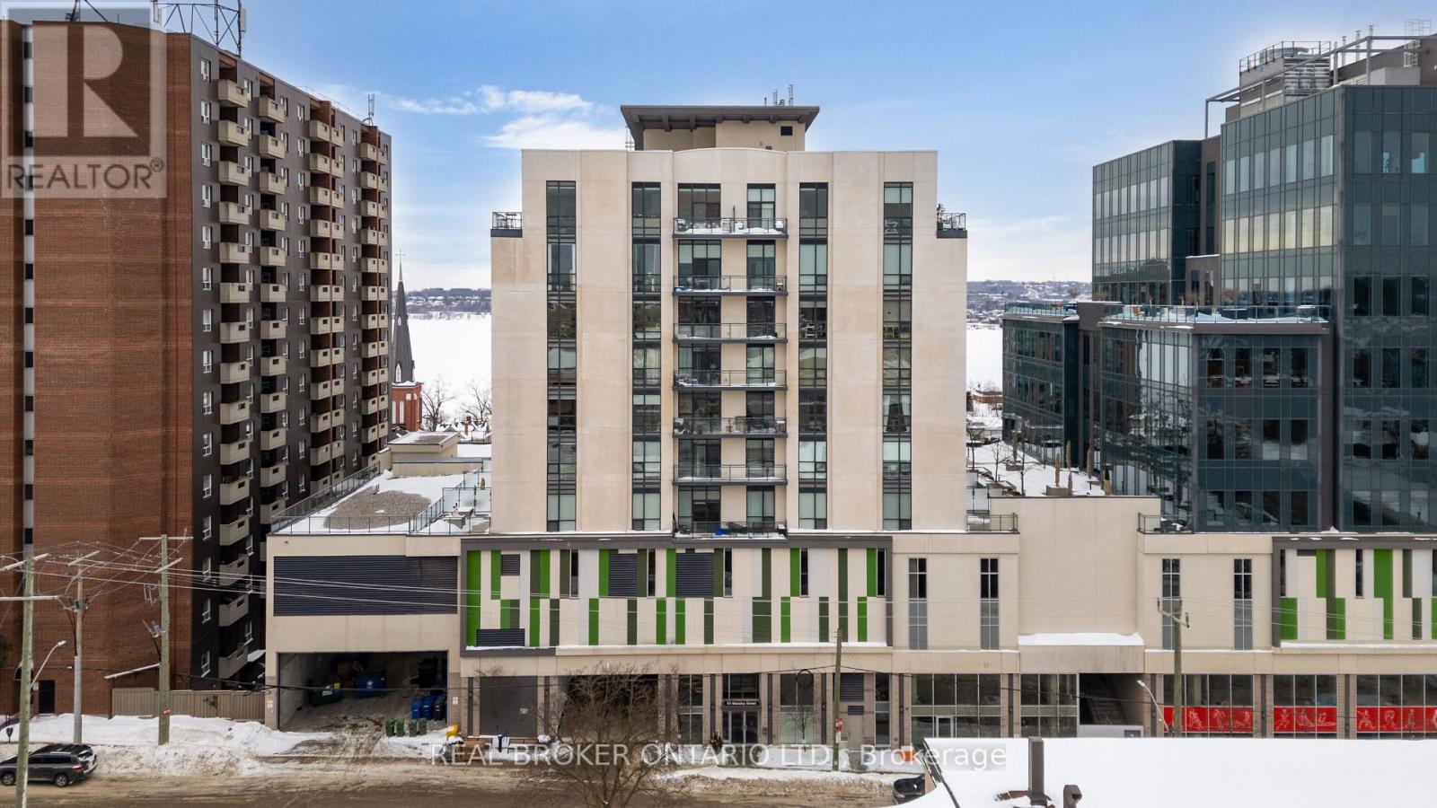 #503 - 111 WORSLEY STREET, Barrie, Ontario