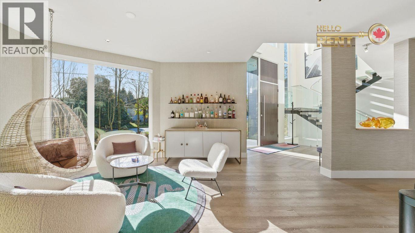 2710 Crescentview Drive, North Vancouver, British Columbia  V7R 2V1 - Photo 4 - R3089673