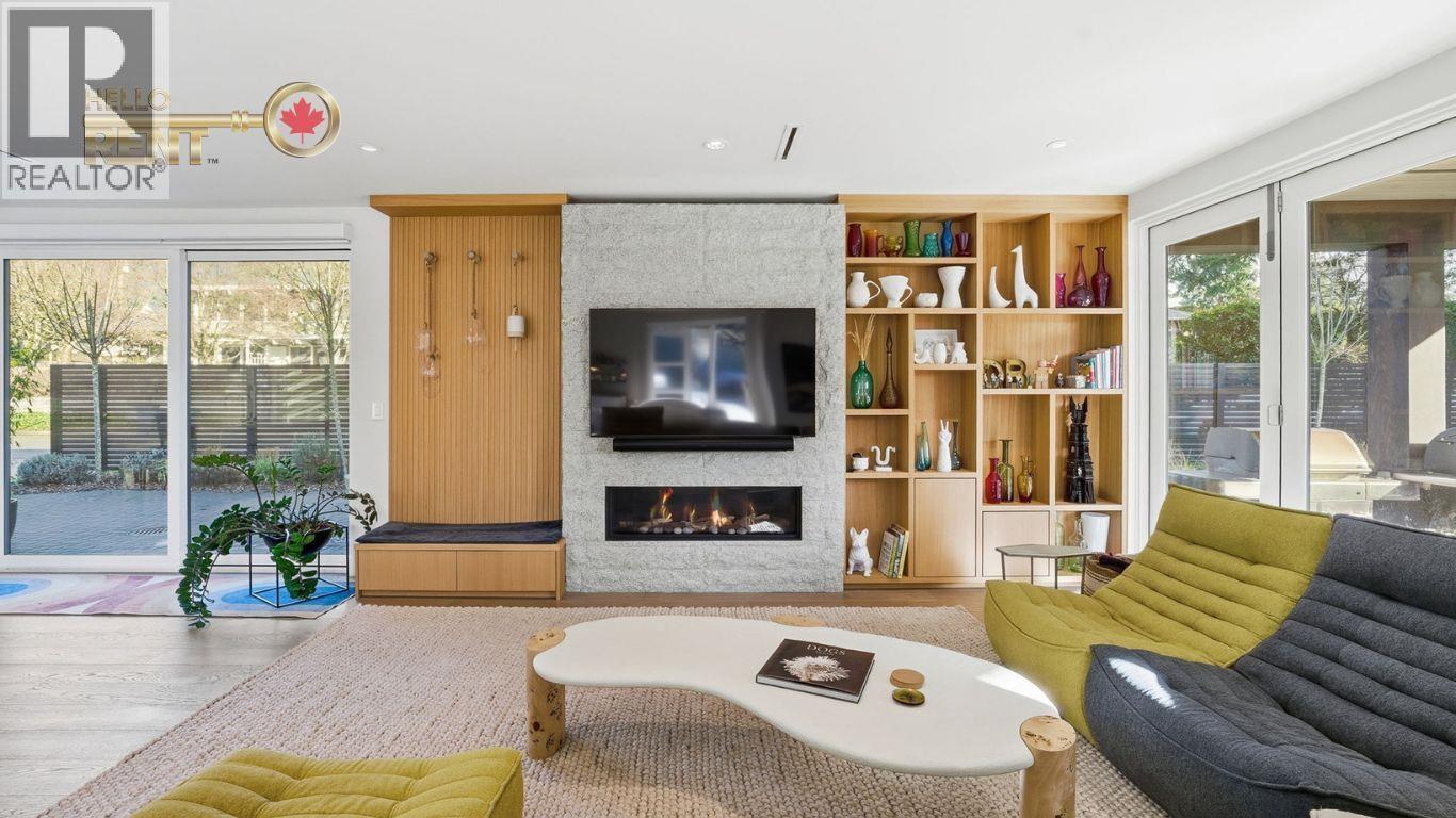 2710 Crescentview Drive, North Vancouver, British Columbia  V7R 2V1 - Photo 9 - R3089673