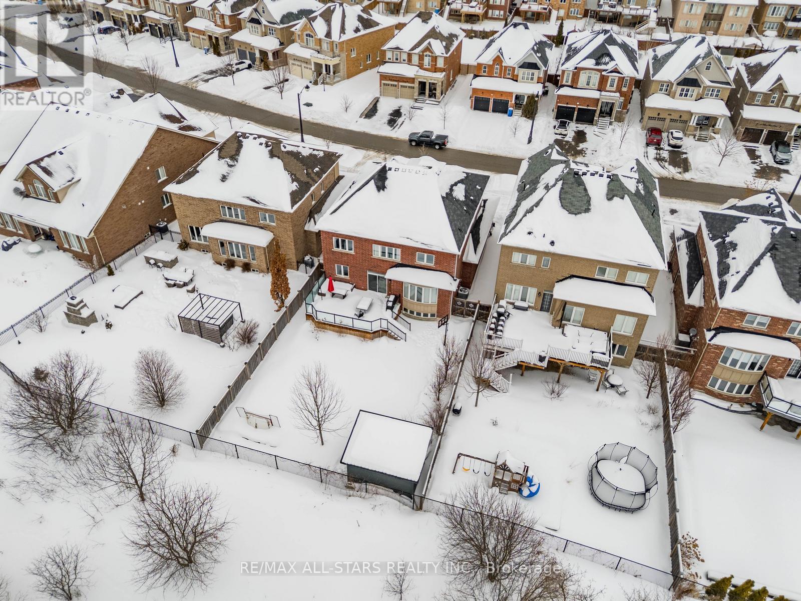 61 Manor Forest Road, East Gwillimbury, Ontario  L0G 1M0 - Photo 45 - N12785816