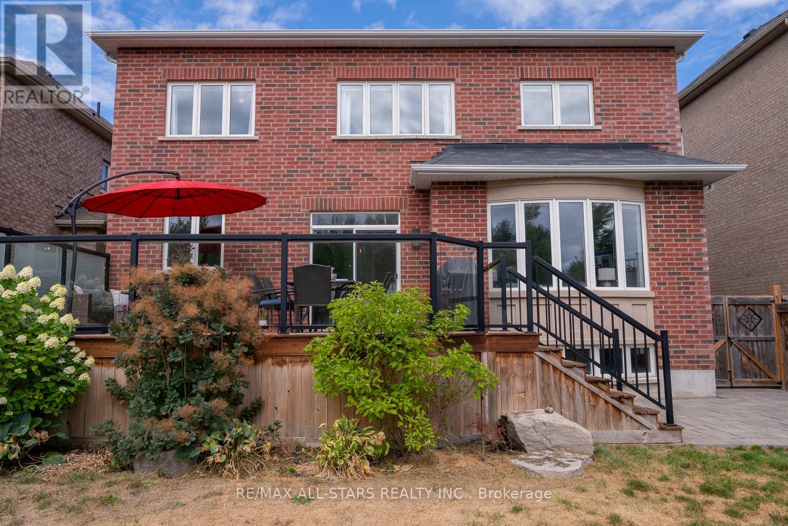 61 Manor Forest Road, East Gwillimbury, Ontario  L0G 1M0 - Photo 47 - N12785816