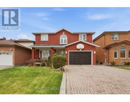 34 HASKINS COURT, Hamilton, Ontario