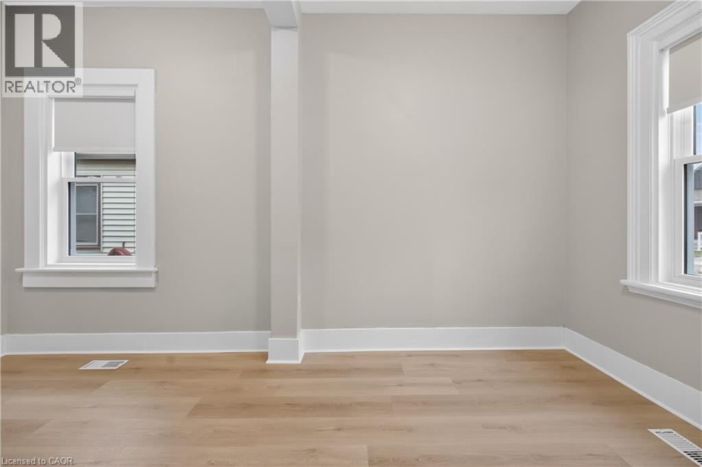 56 Division Street, St. Catharines, Ontario  L2R 3G5 - Photo 20 - 40798513