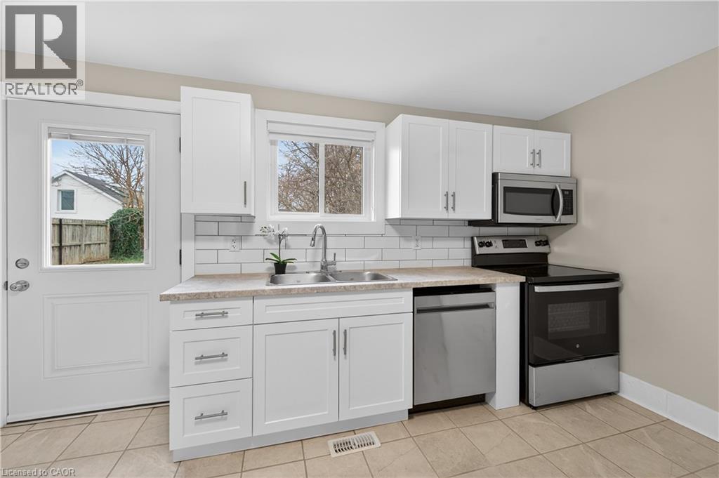 56 Division Street, St. Catharines, Ontario  L2R 3G5 - Photo 15 - 40798513