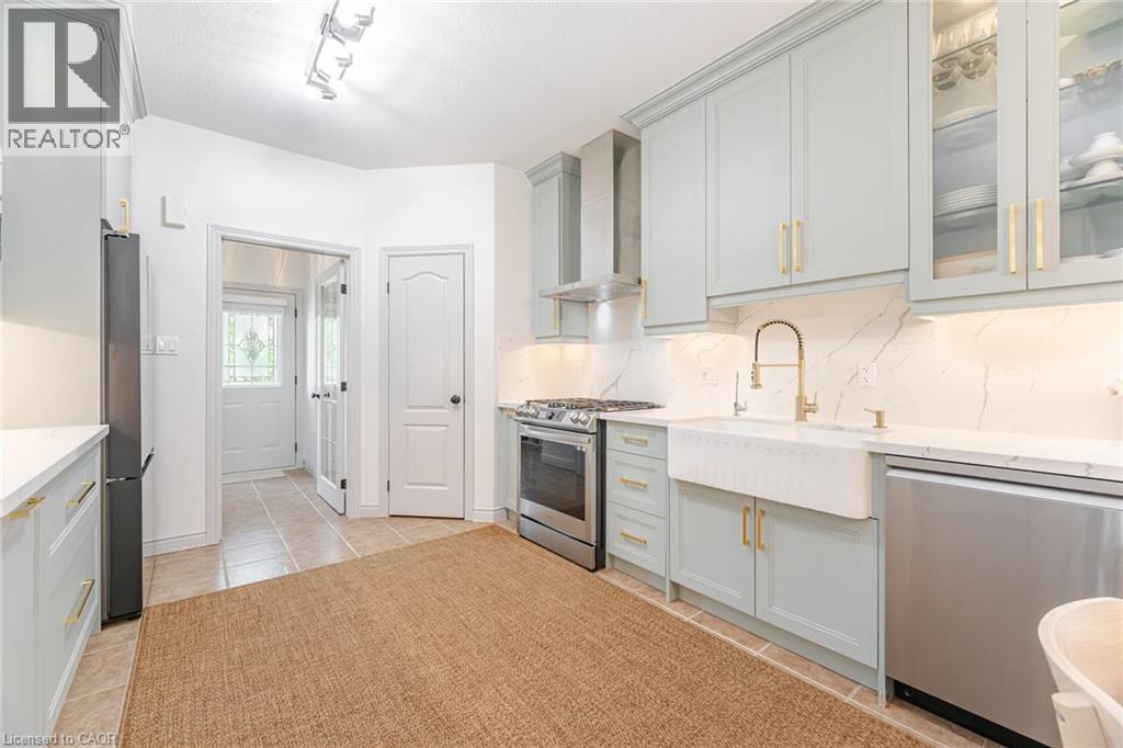 39 Stoneham Street, Alliston, Ontario  L9R 2E6 - Photo 5 - 40805030