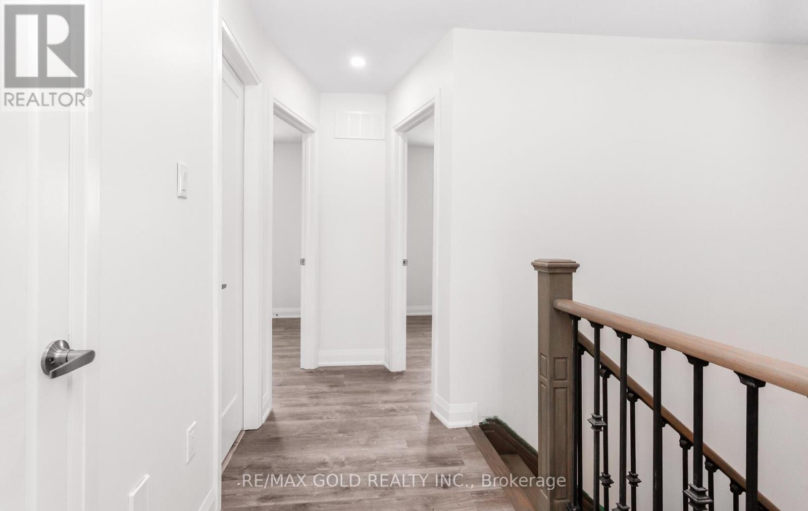 902 Delgado Drive, Mississauga, Ontario  L5V 2S4 - Photo 31 - W12784426