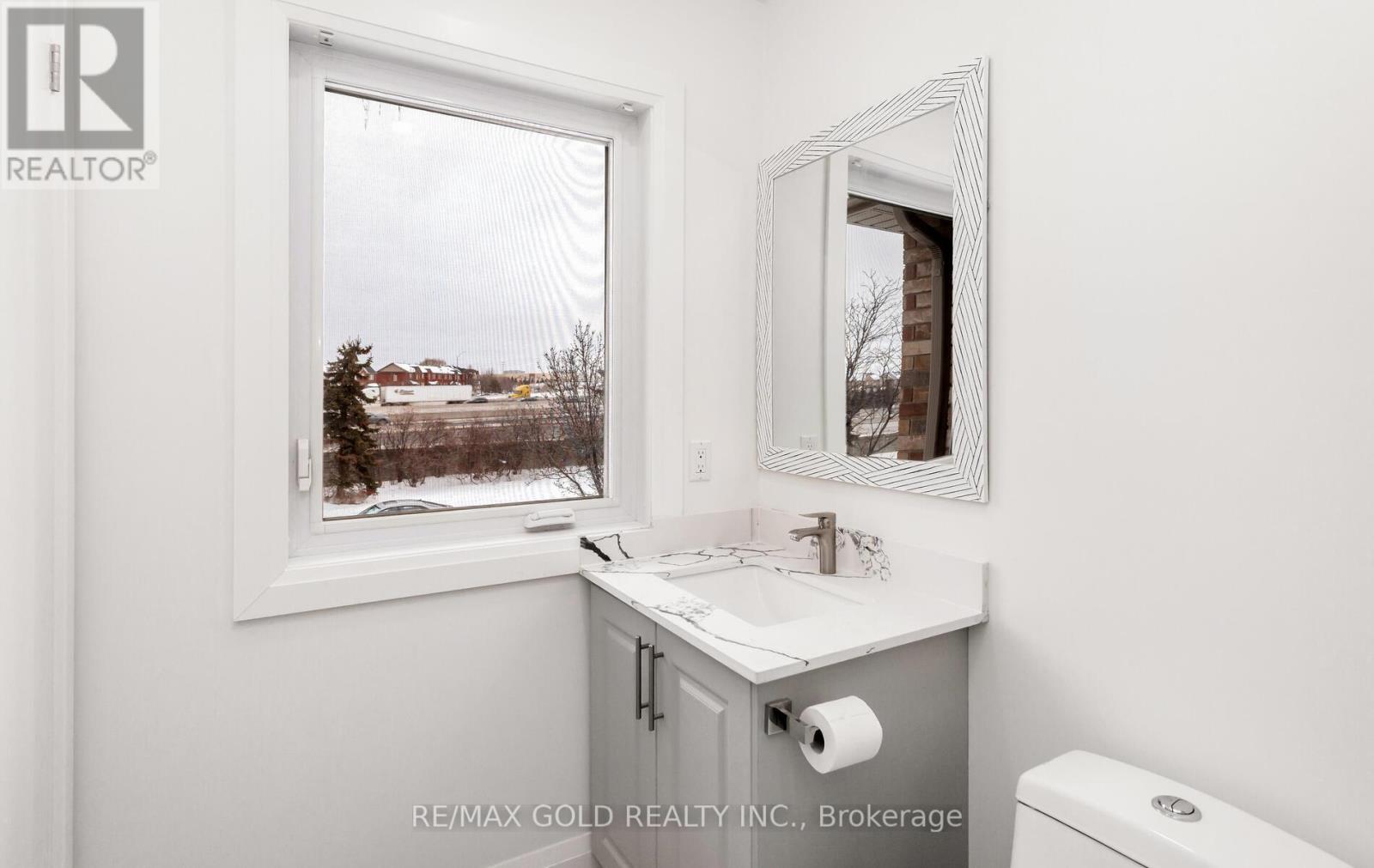 902 Delgado Drive, Mississauga, Ontario  L5V 2S4 - Photo 30 - W12784426