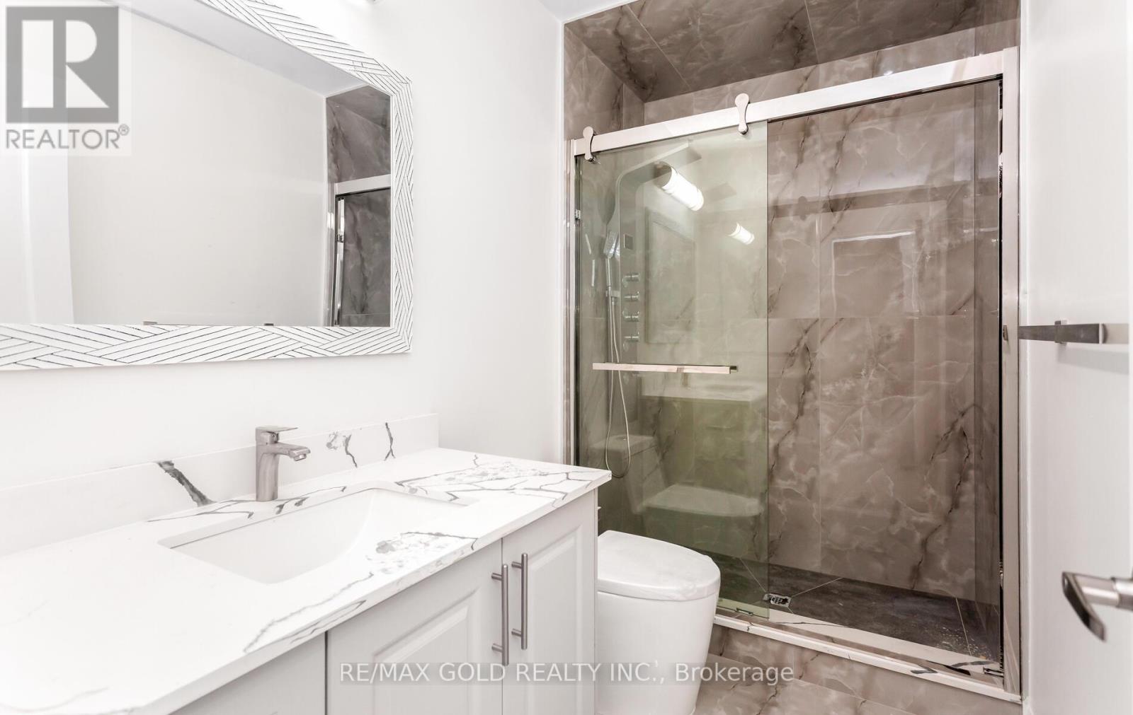 902 Delgado Drive, Mississauga, Ontario  L5V 2S4 - Photo 34 - W12784426