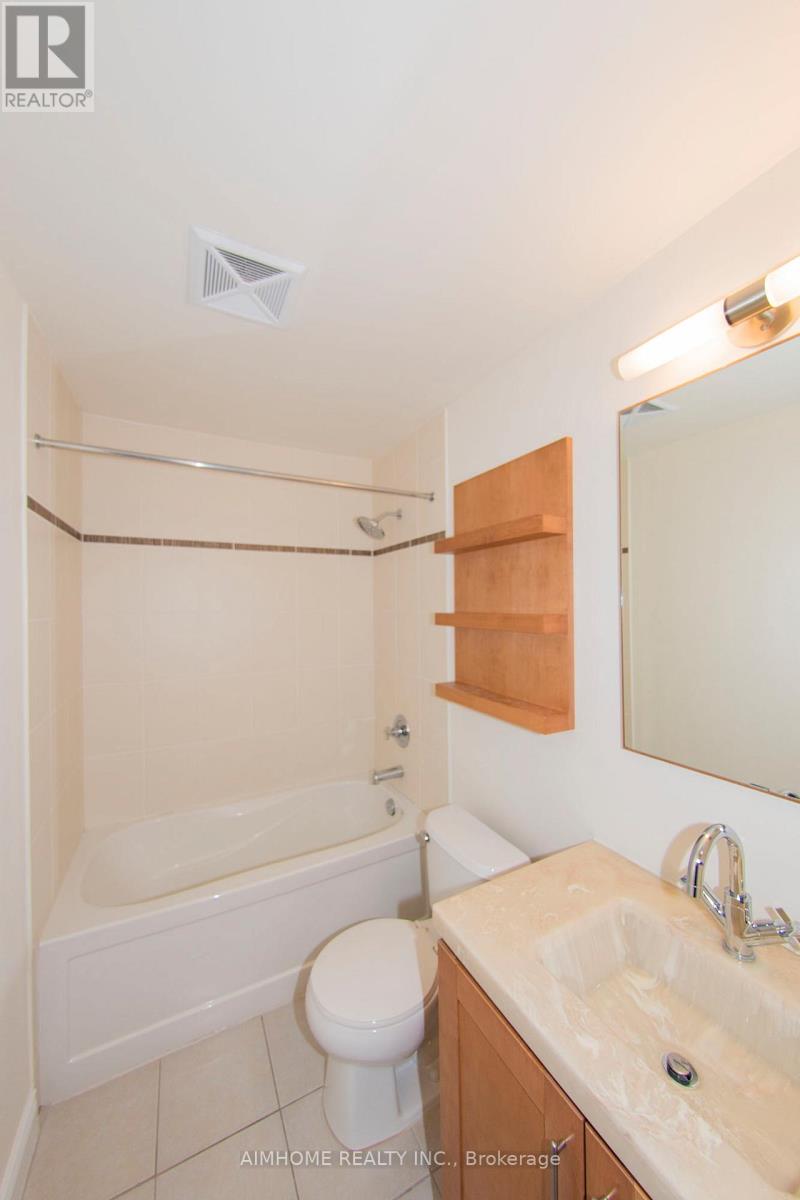 Th 118 - 90 Stadium Road, Toronto, Ontario  M5V 3W5 - Photo 15 - C12785838