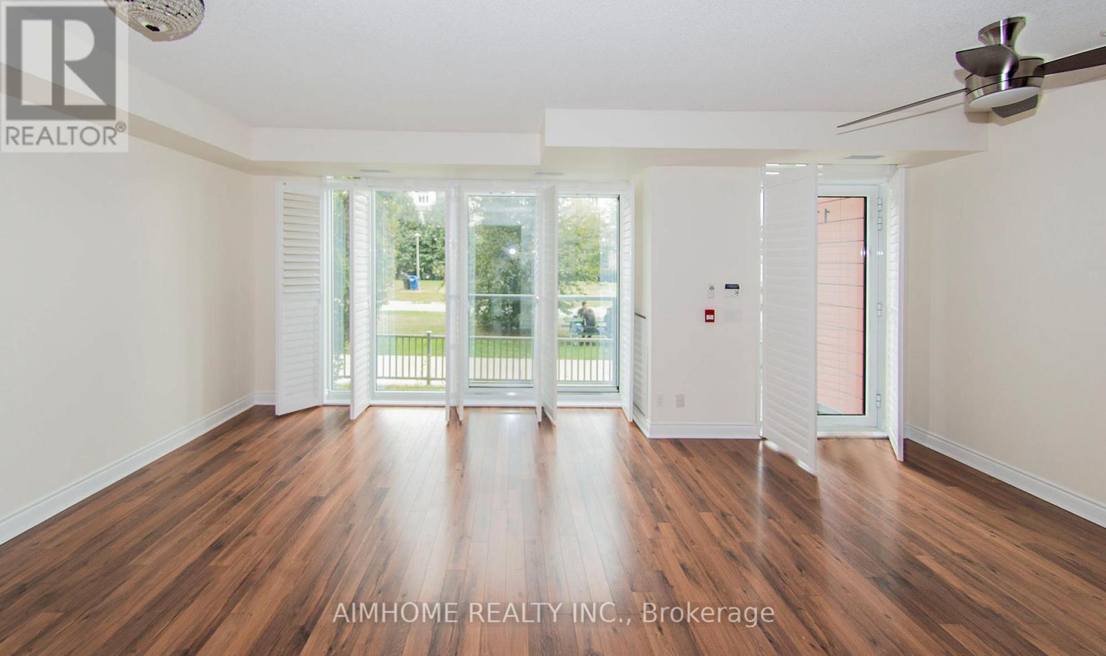 Th 118 - 90 Stadium Road, Toronto, Ontario  M5V 3W5 - Photo 8 - C12785838