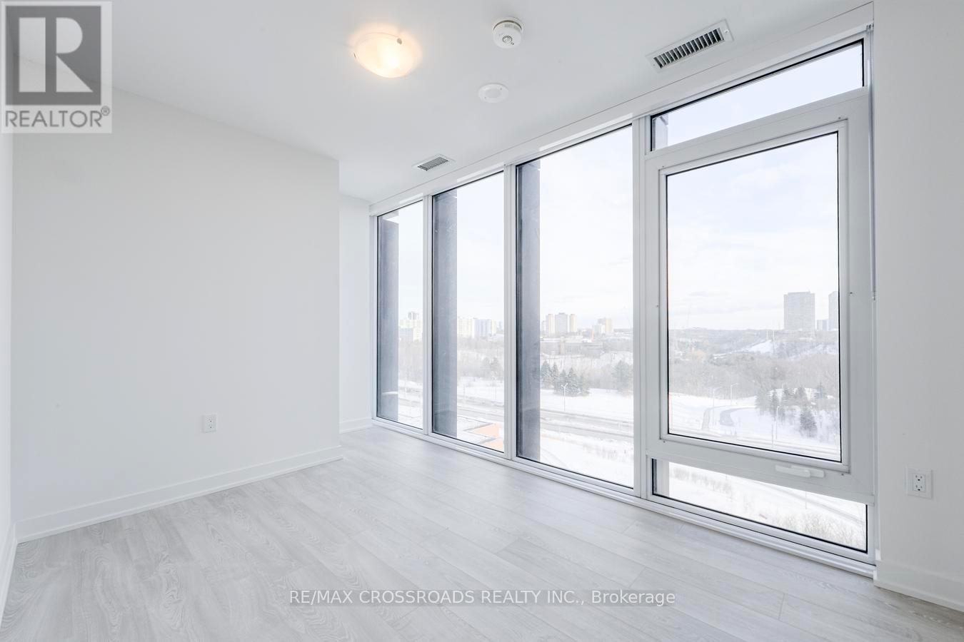 702 - 1 Quarrington Lane, Toronto, Ontario  M3C 0S4 - Photo 14 - C12785846