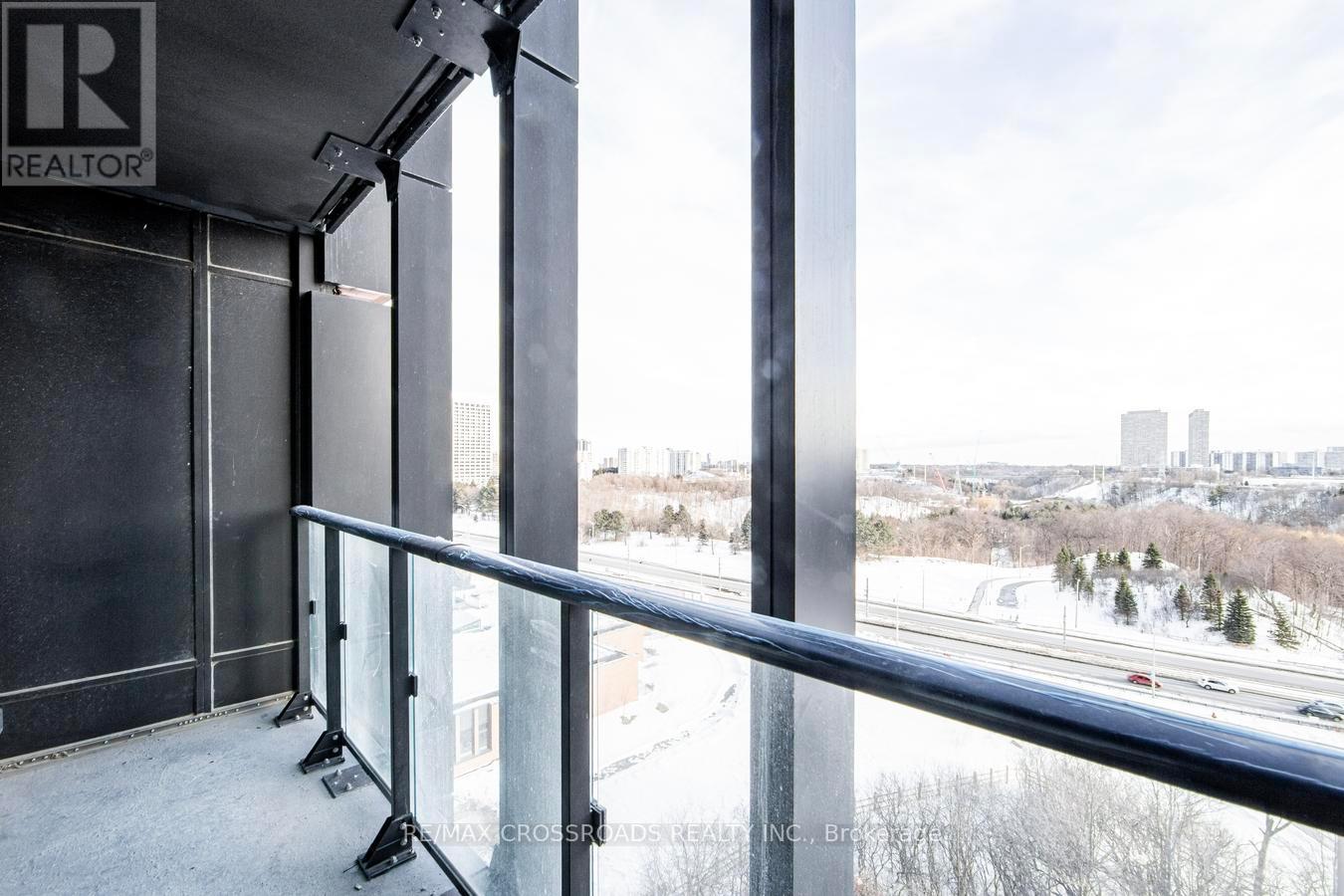 702 - 1 Quarrington Lane, Toronto, Ontario  M3C 0S4 - Photo 25 - C12785846