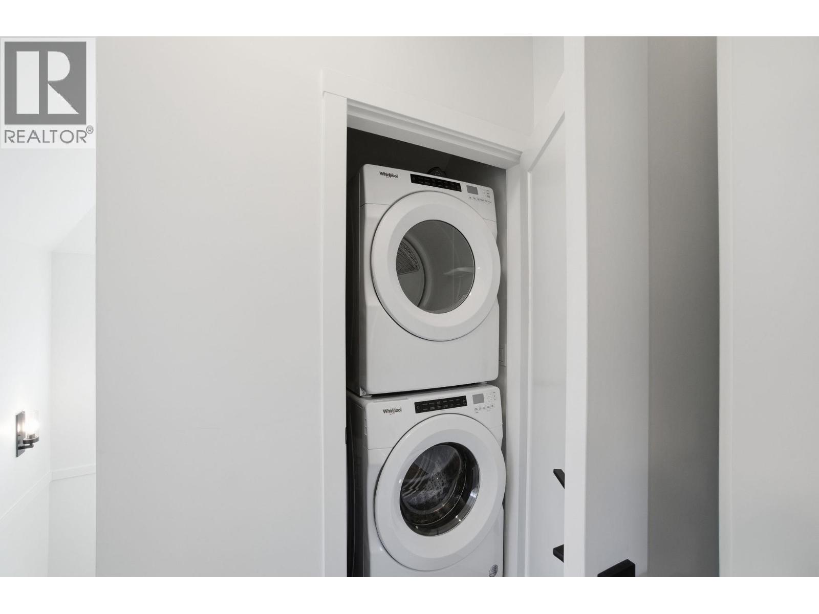 1967 Napier Street, Vancouver, British Columbia  V5L 2N6 - Photo 19 - R3089573