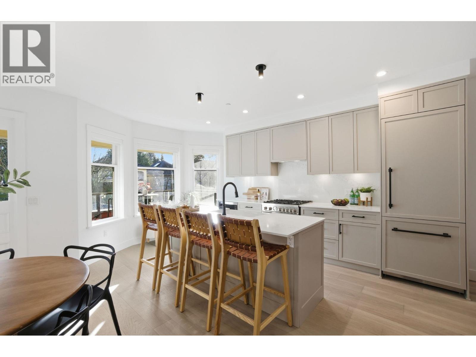 1967 Napier Street, Vancouver, British Columbia  V5L 2N6 - Photo 7 - R3089573