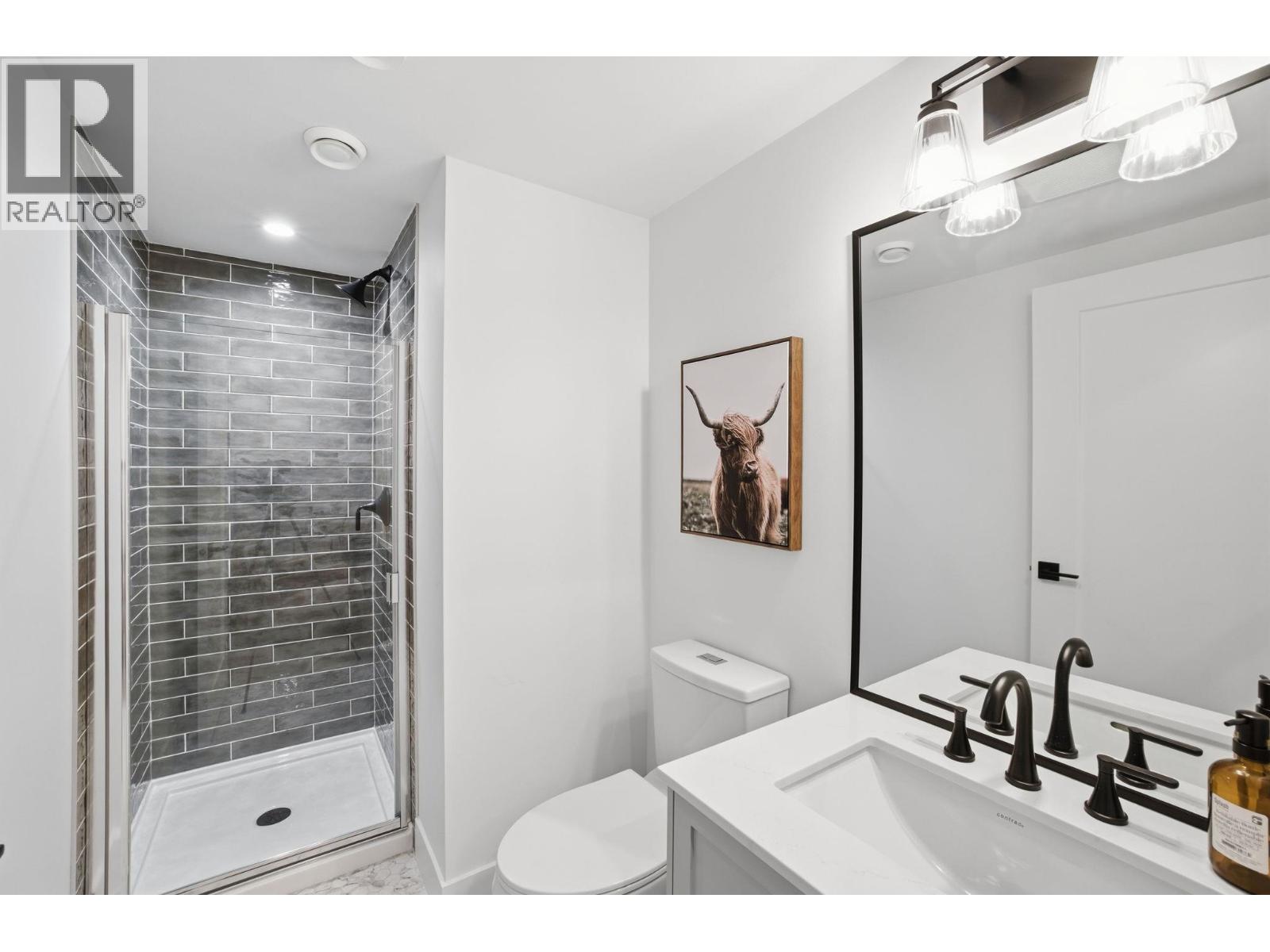 1081 Semlin Drive, Vancouver, British Columbia  V5L 2N6 - Photo 15 - R3089571