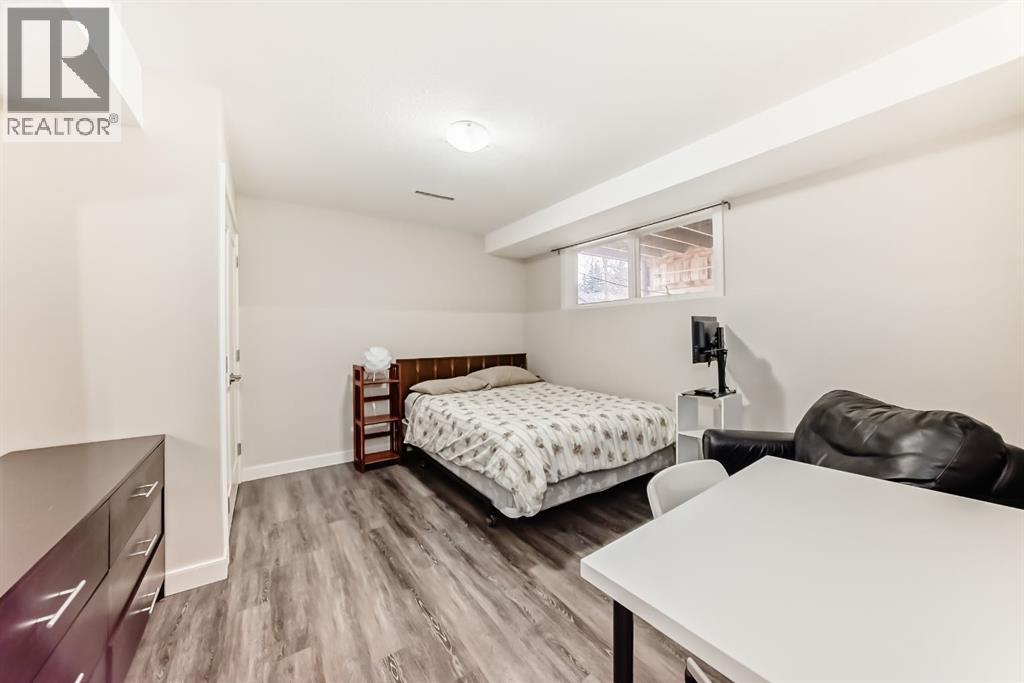 12 Varbow Place Nw, Calgary, Alberta  T3A 0B6 - Photo 24 - A2285259