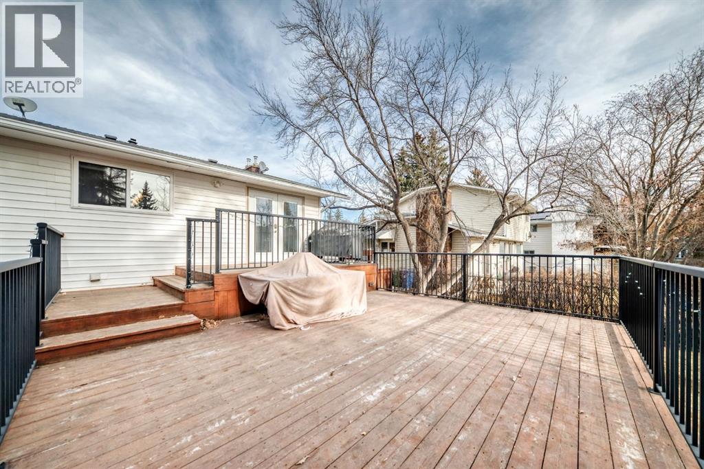 12 Varbow Place Nw, Calgary, Alberta  T3A 0B6 - Photo 29 - A2285259