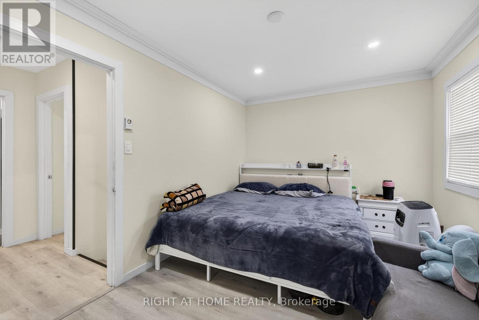 100 Metro Road S, Georgina, Ontario  L4P 1W2 - Photo 17 - N12785830