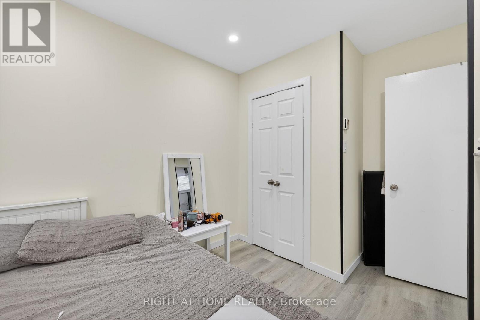 100 Metro Road S, Georgina, Ontario  L4P 1W2 - Photo 22 - N12785830