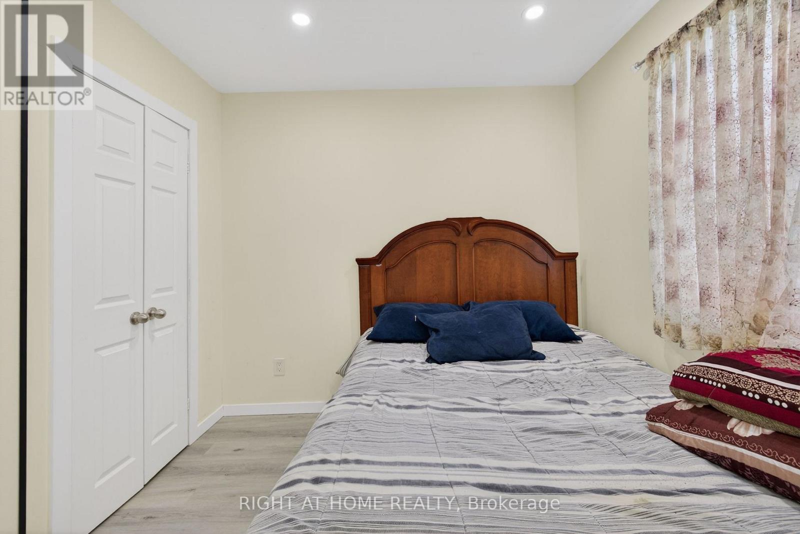 100 Metro Road S, Georgina, Ontario  L4P 1W2 - Photo 24 - N12785830