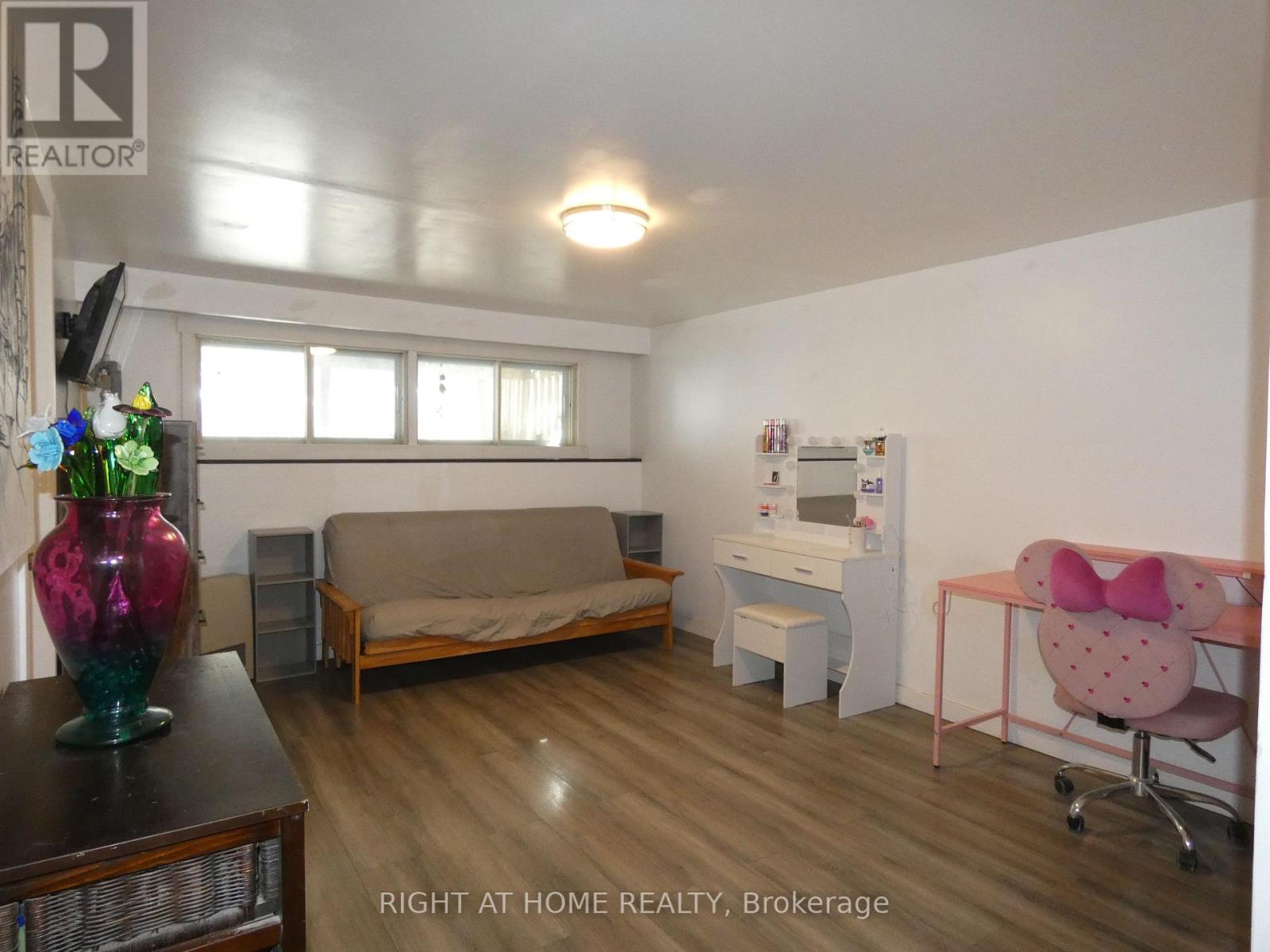 27 Shore Acres Boulevard, North Bay, Ontario  P1A 1B7 - Photo 22 - X12780784