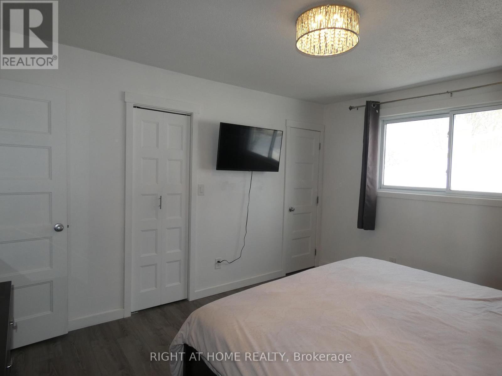 27 Shore Acres Boulevard, North Bay, Ontario  P1A 1B7 - Photo 14 - X12780784