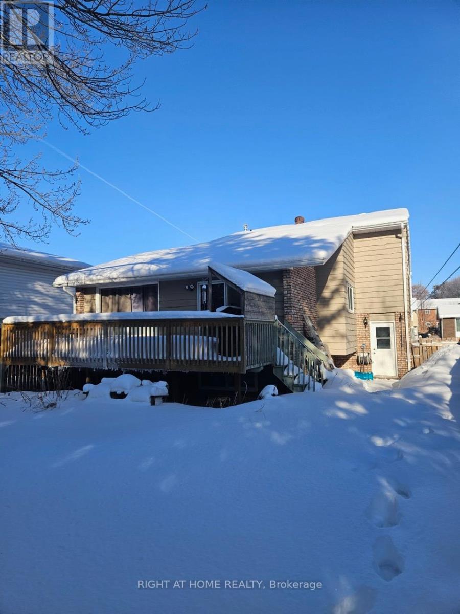 27 Shore Acres Boulevard, North Bay, Ontario  P1A 1B7 - Photo 32 - X12780784