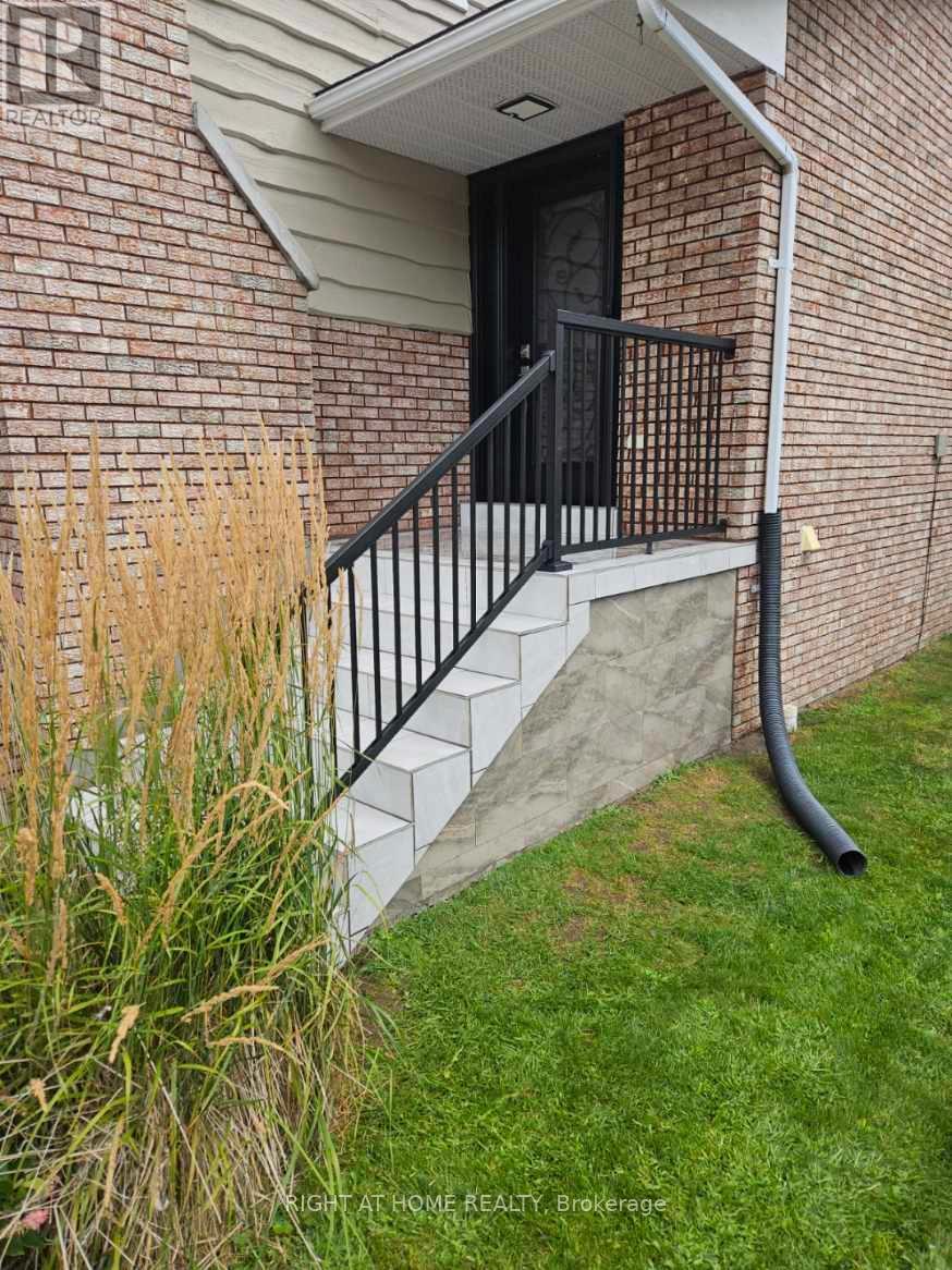 27 Shore Acres Boulevard, North Bay, Ontario  P1A 1B7 - Photo 28 - X12780784