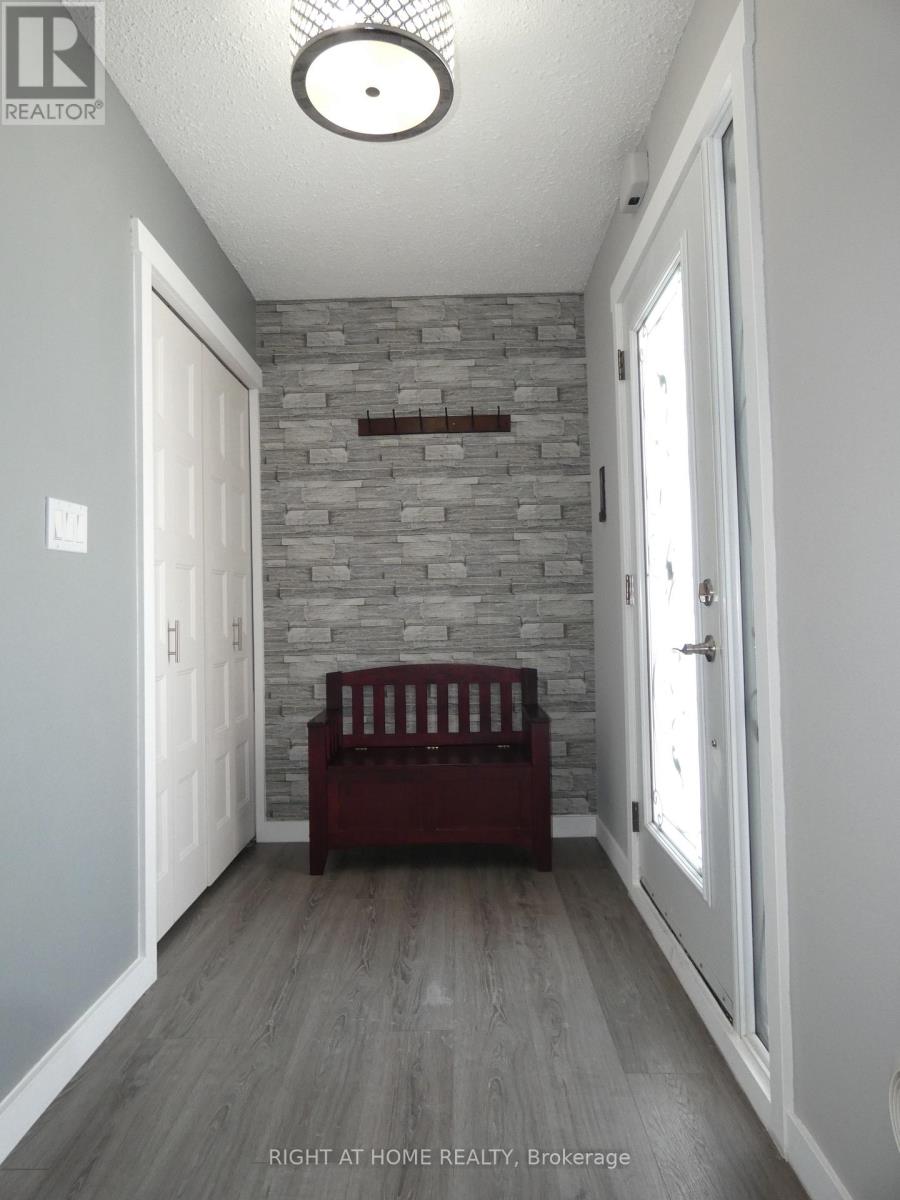 27 Shore Acres Boulevard, North Bay, Ontario  P1A 1B7 - Photo 25 - X12780784