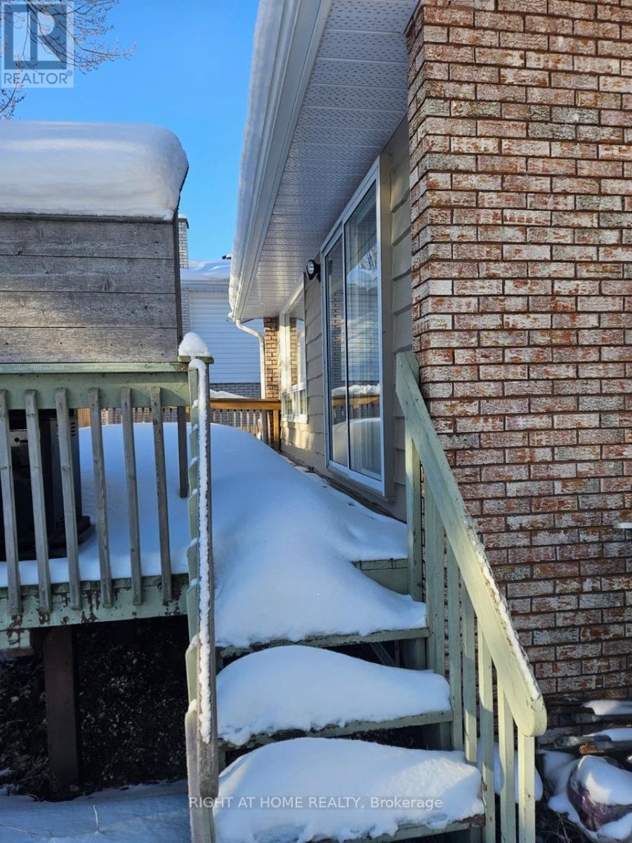 27 Shore Acres Boulevard, North Bay, Ontario  P1A 1B7 - Photo 34 - X12780784