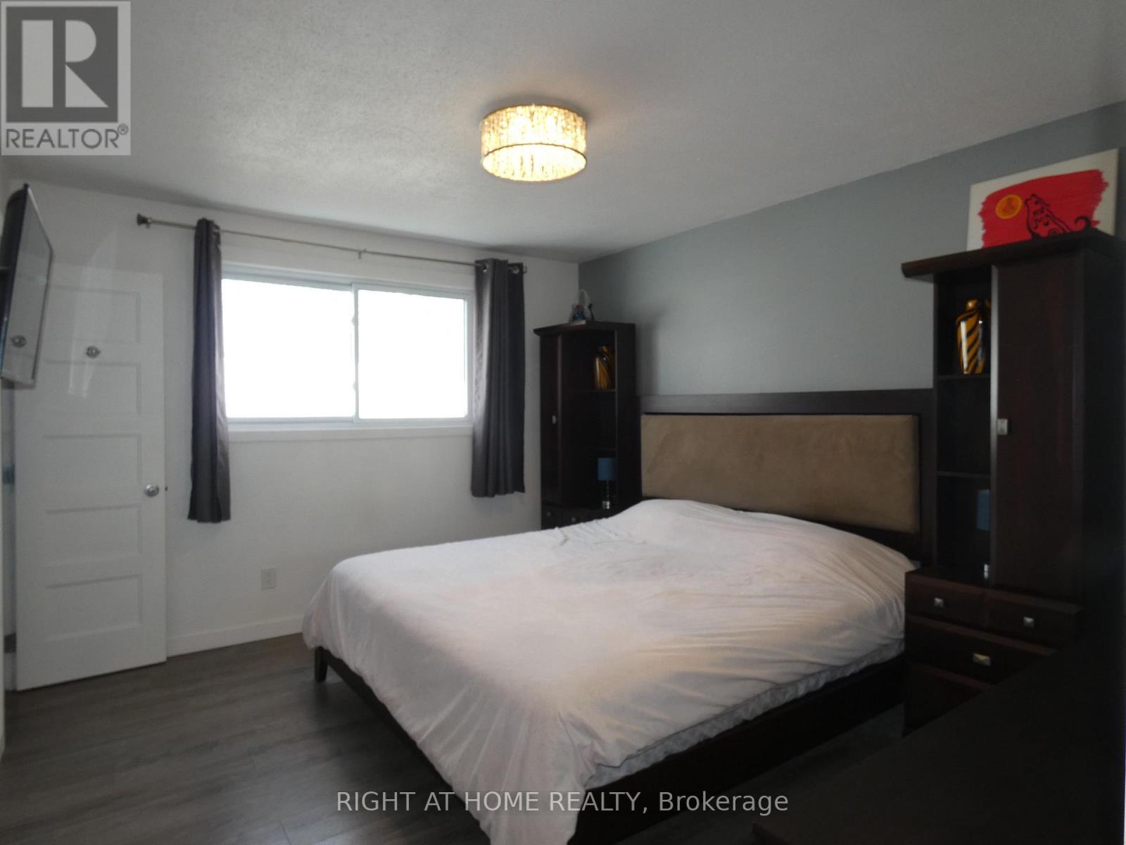 27 Shore Acres Boulevard, North Bay, Ontario  P1A 1B7 - Photo 13 - X12780784