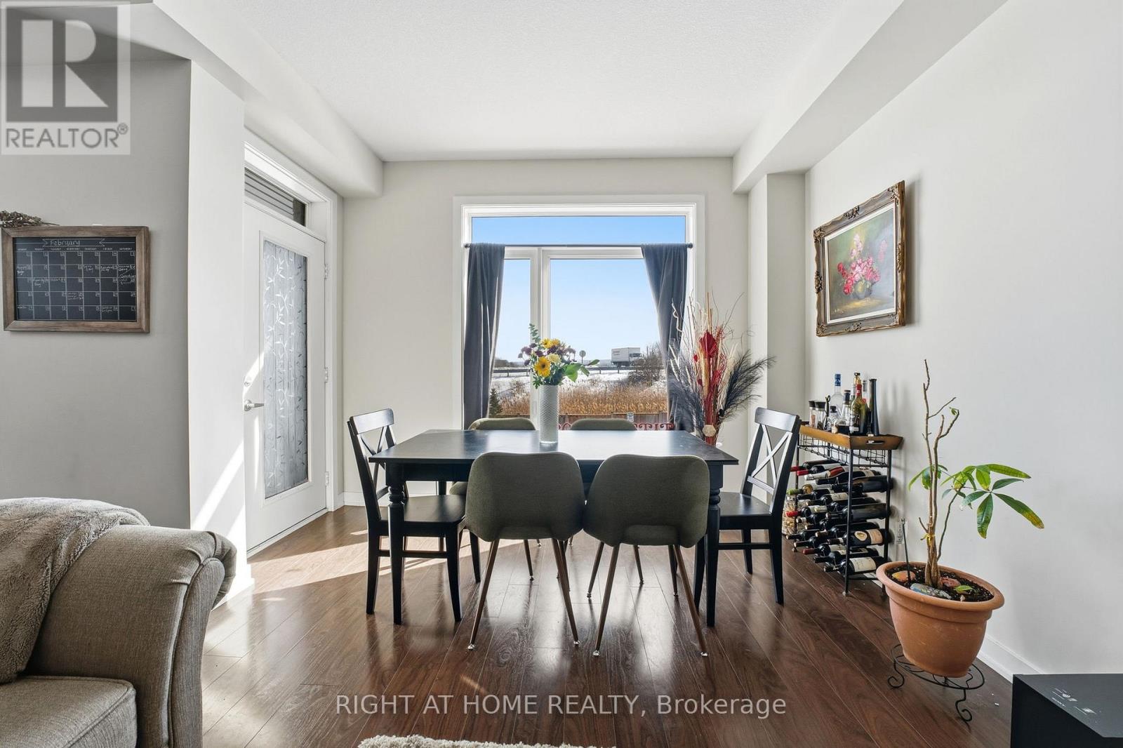 67 - 590 North Service Road, Hamilton, Ontario  L8E 0K5 - Photo 7 - X12785844