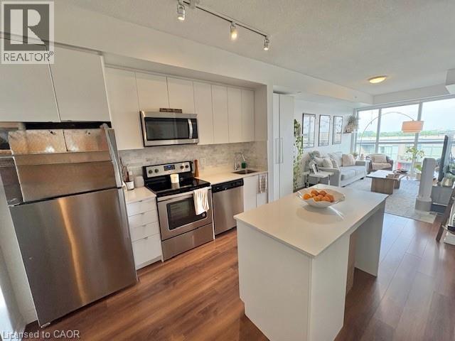 5240 DUNDAS Street Unit# B515, Burlington, Ontario