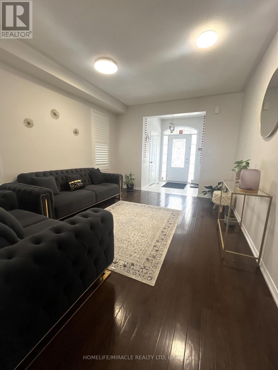 1527 Winville Road, Pickering, Ontario  L1X 0B8 - Photo 6 - E12785610