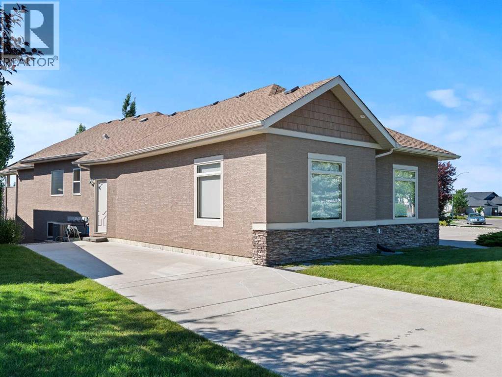 1719 High Park Boulevard Nw, High River, Alberta  T1V 1Z8 - Photo 45 - A2284997