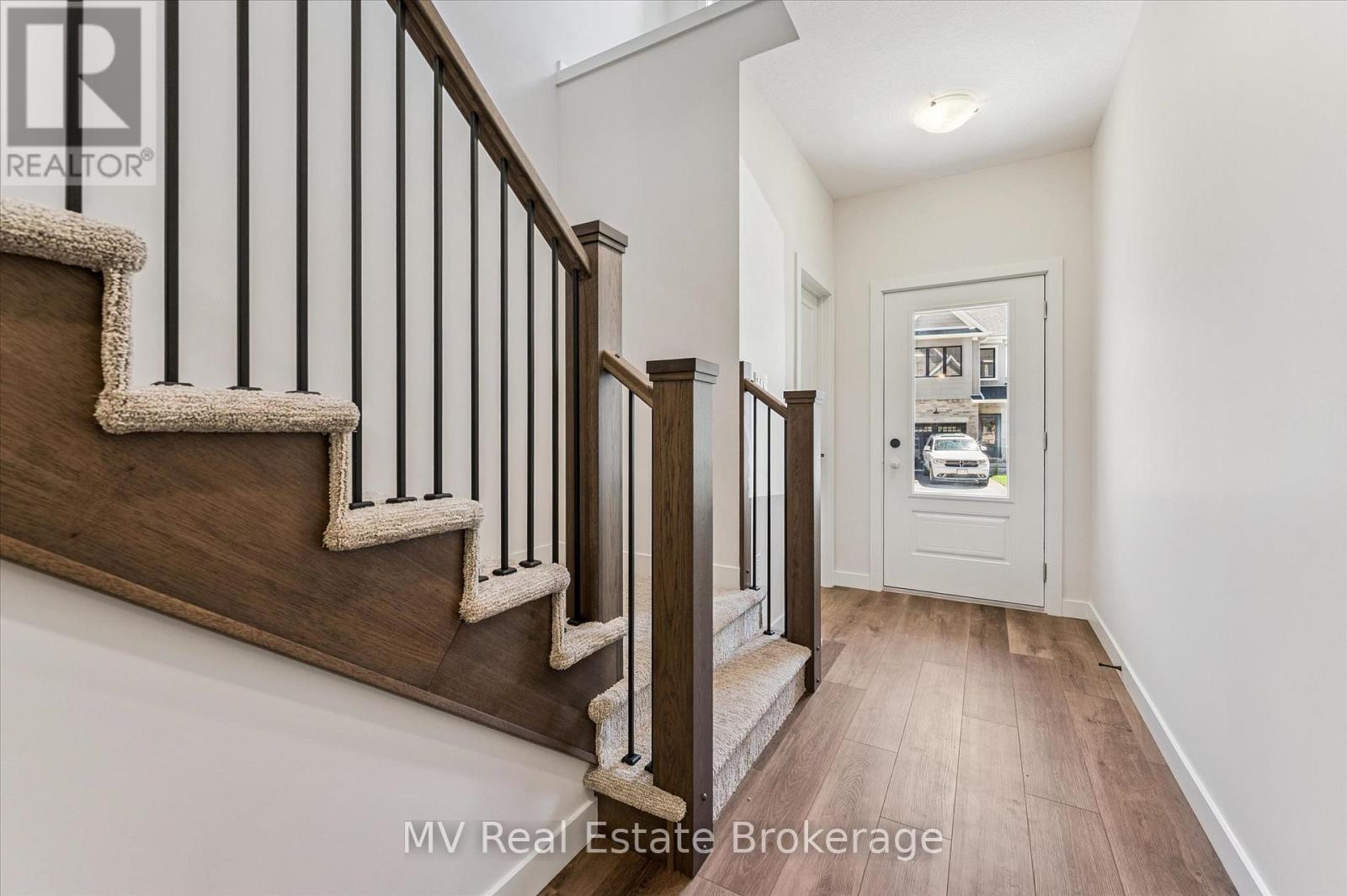 46 Fieldstone Lane Private, Centre Wellington, Ontario  N0B 1S0 - Photo 12 - X12785808