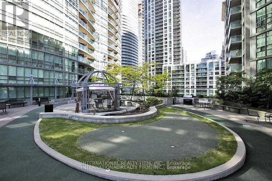 520 - 51 Lower Simcoe Street, Toronto, Ontario  M5J 3A2 - Photo 6 - C12785876