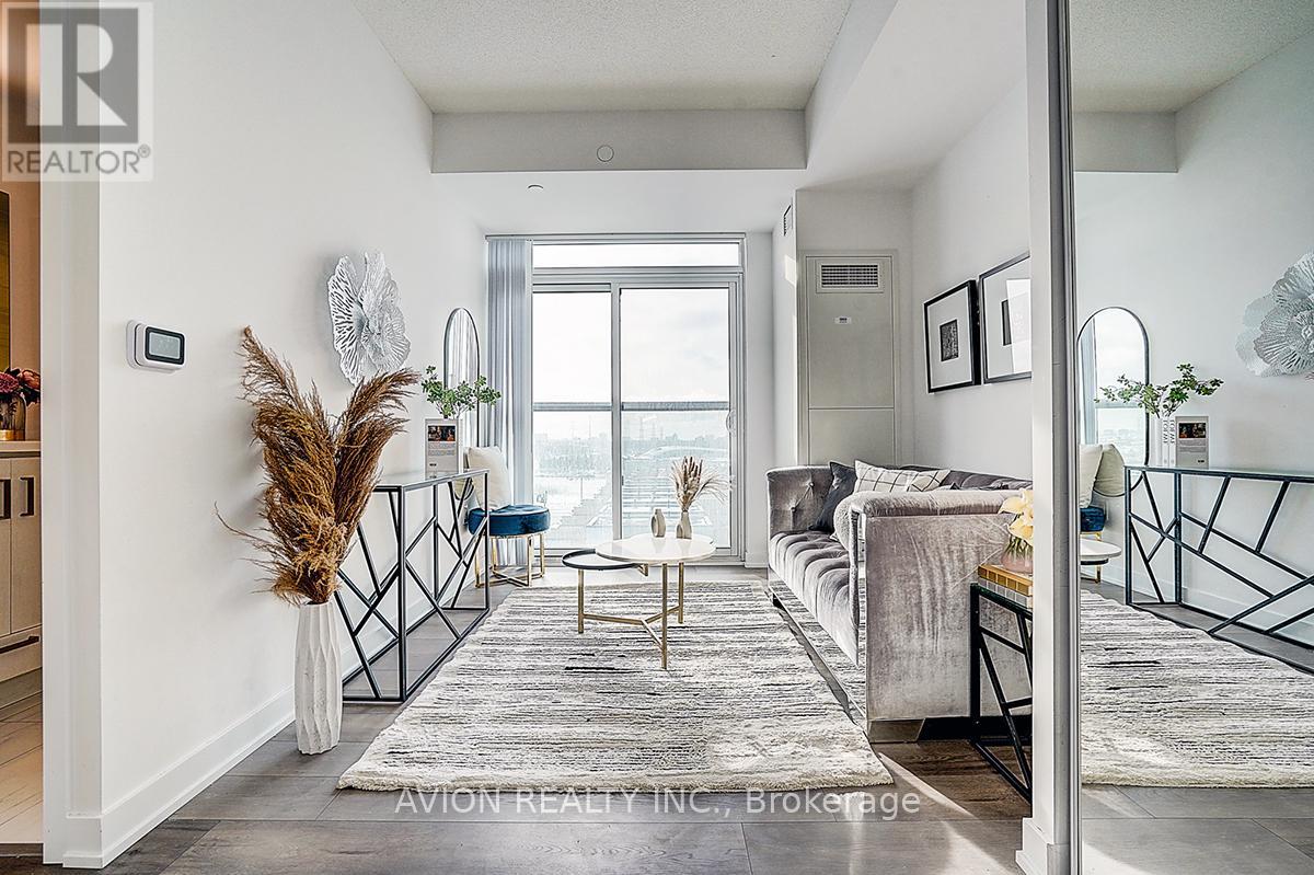 619 - 60 Honeycrisp Crescent, Vaughan, Ontario  L4K 0N5 - Photo 10 - N12785858