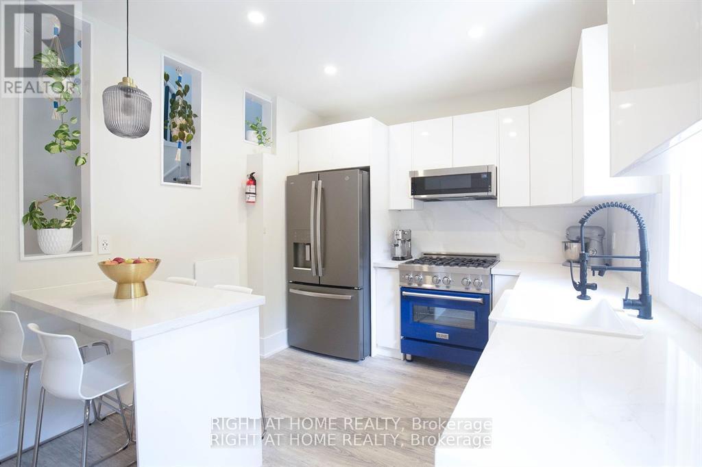 269 Prospect Street, Newmarket, Ontario  L3Y 3V3 - Photo 9 - N12785862