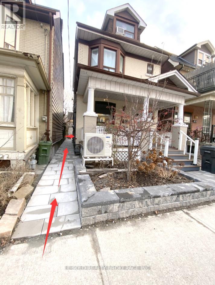 ROOM 103 - 81 HALLAM STREET, Toronto, Ontario