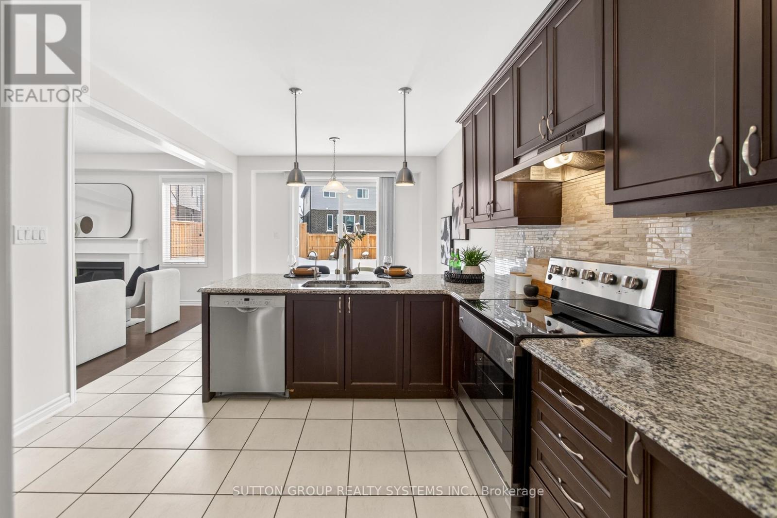 693 Doon South Drive, Kitchener, Ontario  N2P 0H5 - Photo 18 - X12785866