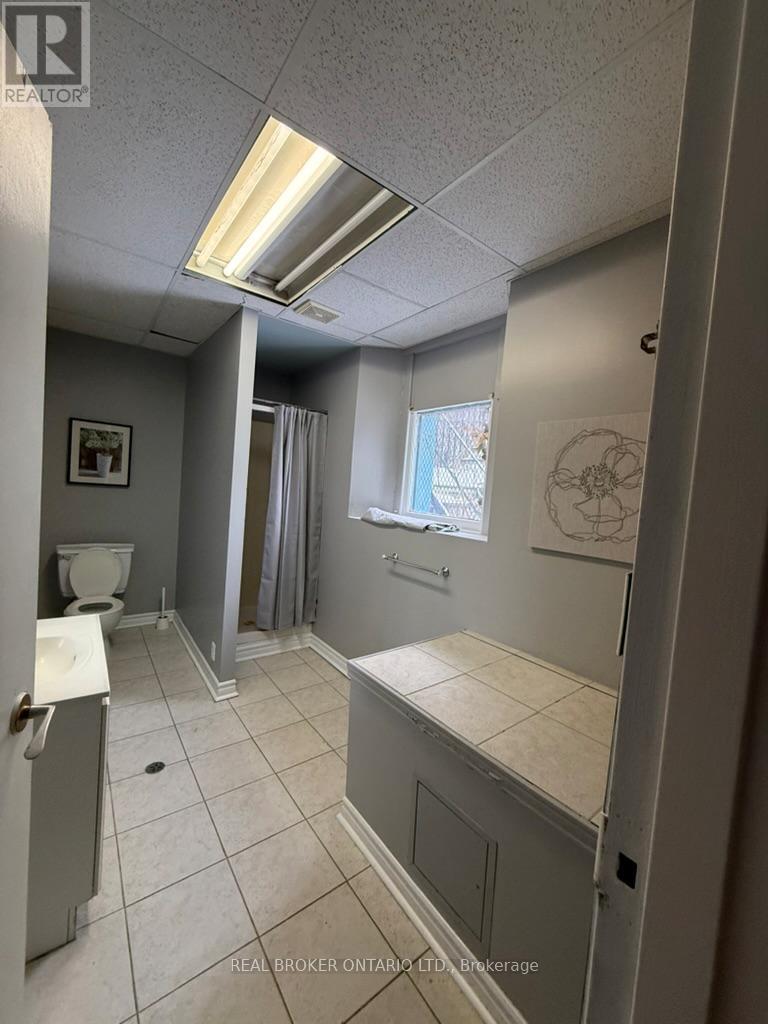 100 - 231 Bay Street N, Hamilton, Ontario  L8R 2R1 - Photo 19 - X12781930