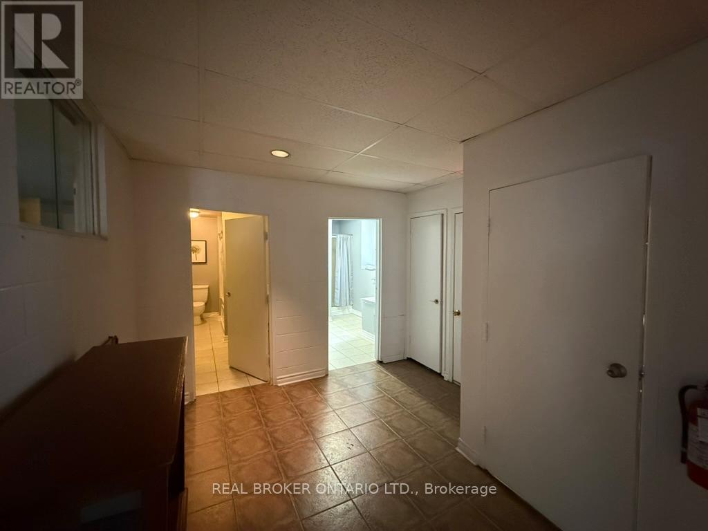 100 - 231 Bay Street N, Hamilton, Ontario  L8R 2R1 - Photo 18 - X12781930