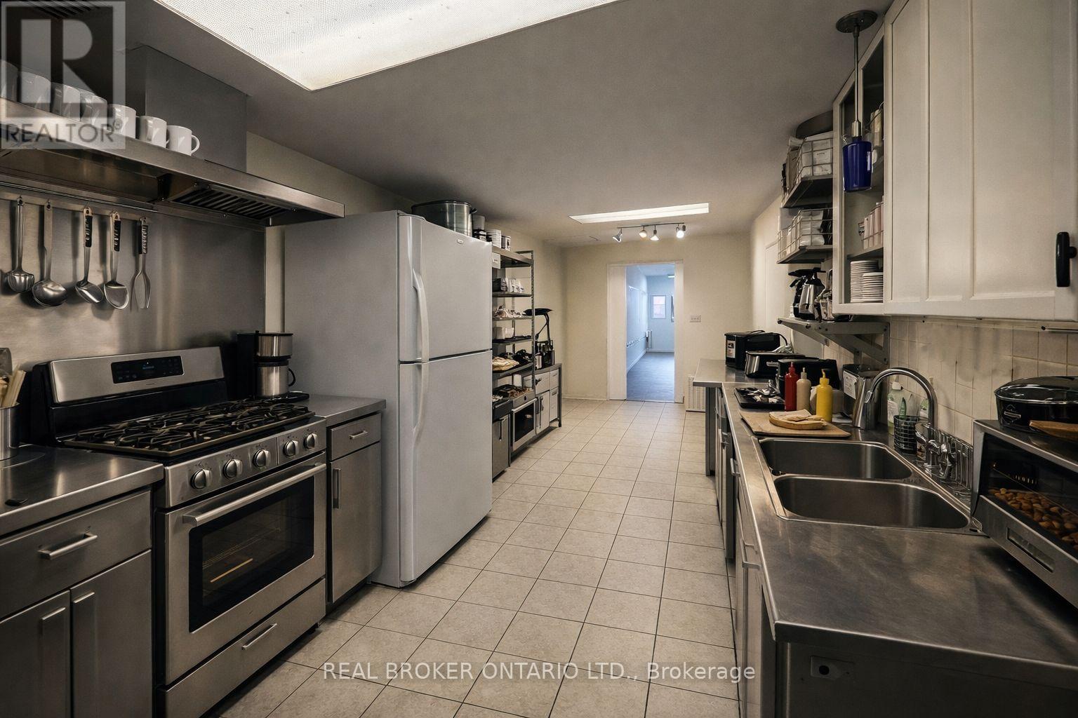 100 - 231 Bay Street N, Hamilton, Ontario  L8R 2R1 - Photo 29 - X12781930