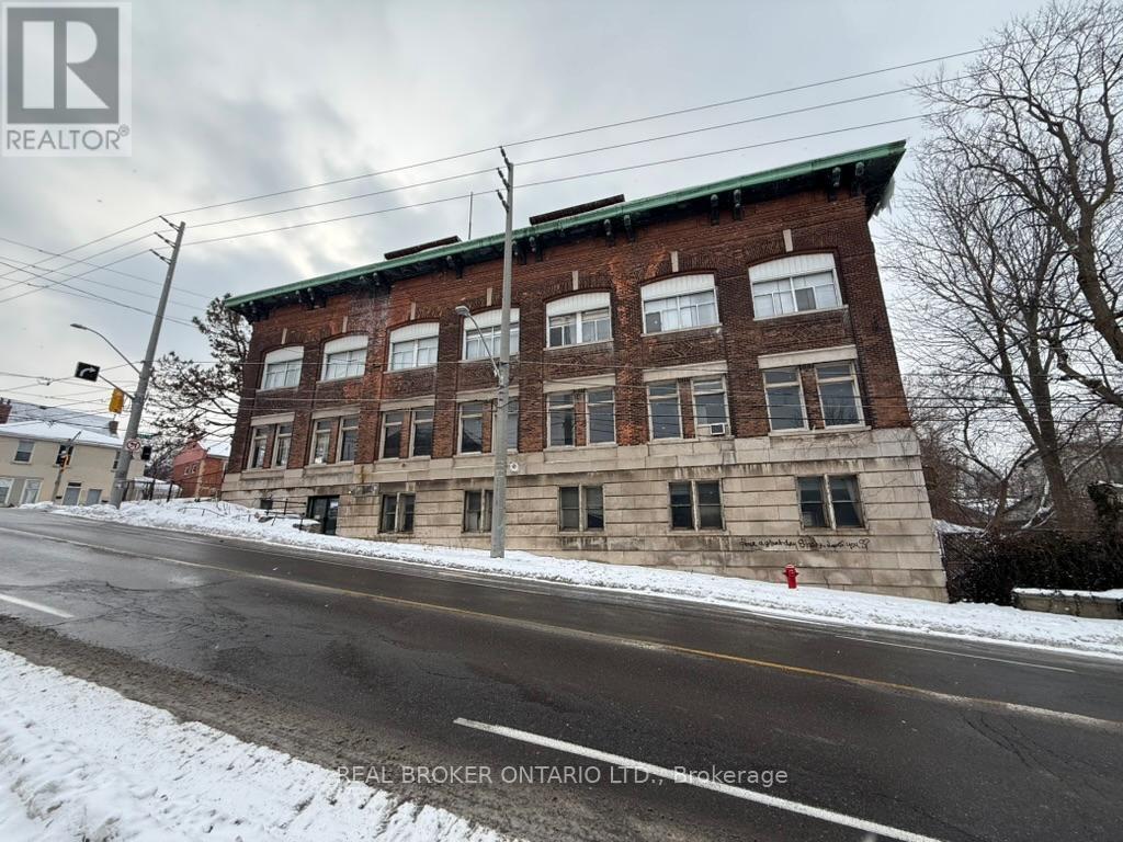 100 - 231 Bay Street N, Hamilton, Ontario  L8R 2R1 - Photo 5 - X12781930