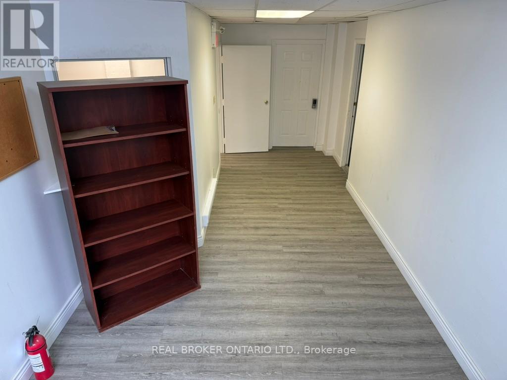 100 - 231 Bay Street N, Hamilton, Ontario  L8R 2R1 - Photo 7 - X12781930