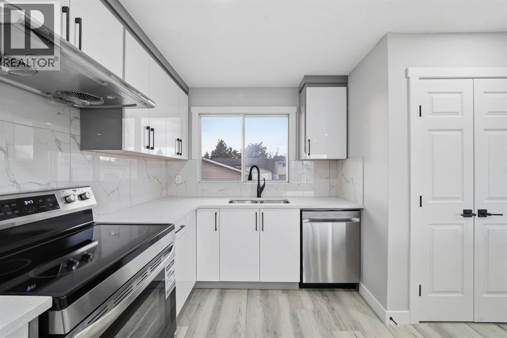 2309 50 Street Ne, Calgary, Alberta  T1Y 1B6 - Photo 8 - A2284826