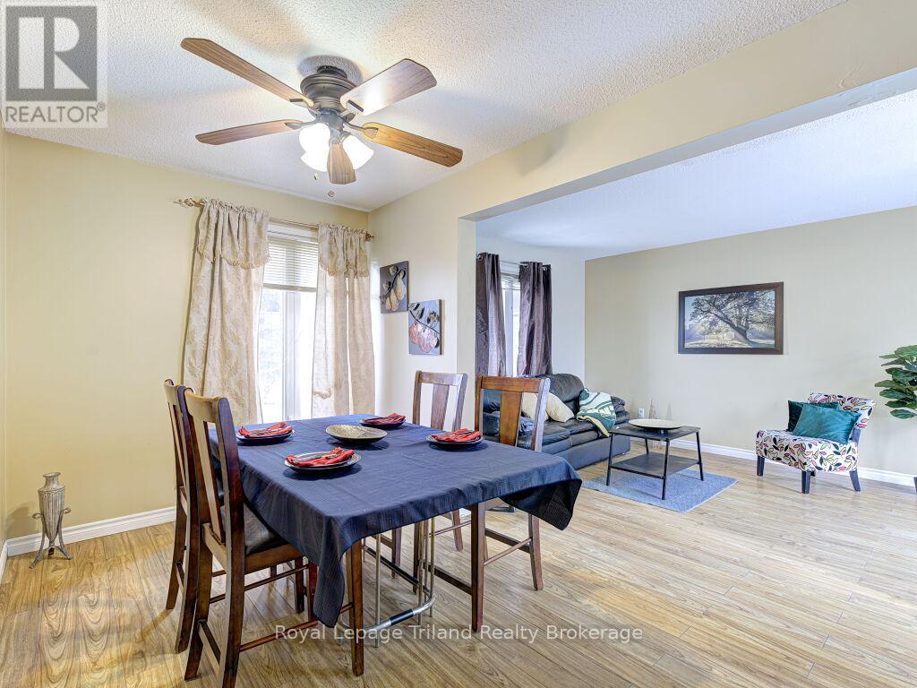 8 Hazelglen Court S, Brampton, Ontario  L6S 1N7 - Photo 16 - W12785888